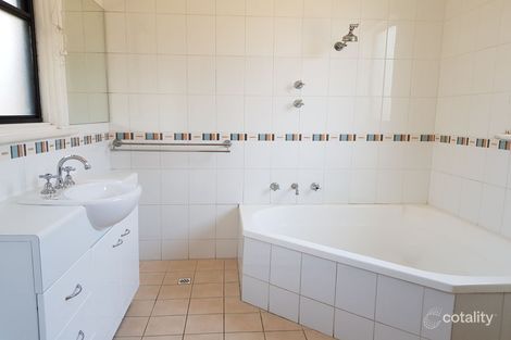 Property photo of 19 Willow Avenue Murray Bridge SA 5253