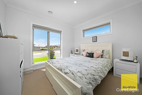 Property photo of 30 Stubberfield Road Tarneit VIC 3029