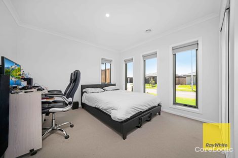Property photo of 30 Stubberfield Road Tarneit VIC 3029