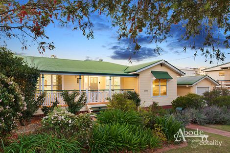 14 Bunton St, Scarborough, QLD 4020