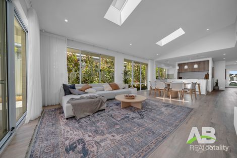Property photo of 30 Overland Approach Wanneroo WA 6065