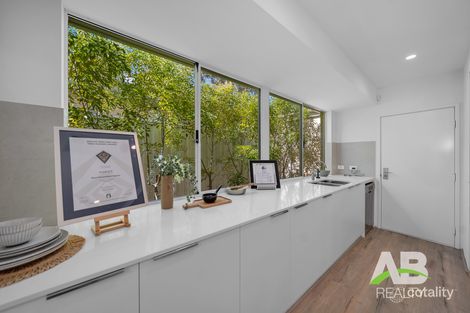 Property photo of 30 Overland Approach Wanneroo WA 6065