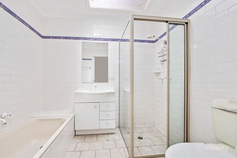 Property photo of 16 Allinga Close Lilli Pilli NSW 2536