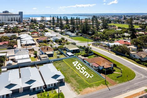 15 Dampier St, Beachlands, WA 6530