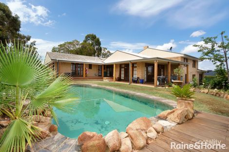 Property photo of 8 Kimberley Drive Tatton NSW 2650