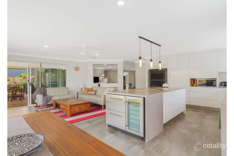 Property photo of 6 Highbridge Rise Mudgeeraba QLD 4213