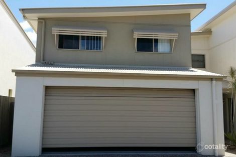 27/2 Weir Dr, Upper Coomera, QLD 4209