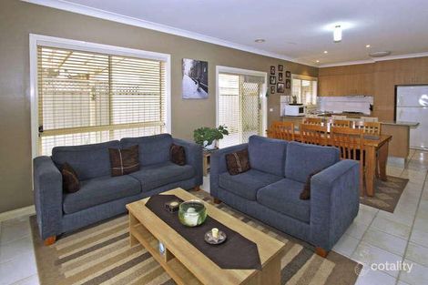 Property photo of 3 Springfield Close Caroline Springs VIC 3023