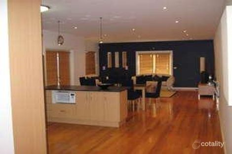 Property photo of 16 Lakefield Way Cairnlea VIC 3023