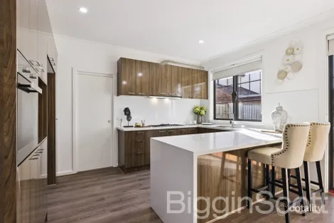 Property photo of 2/18 Gloucester Street Mount Waverley VIC 3149