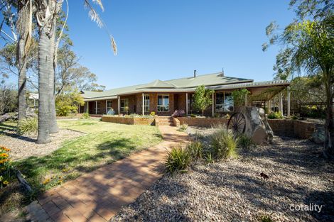 5 Oval Rd, Wilmington, SA 5485