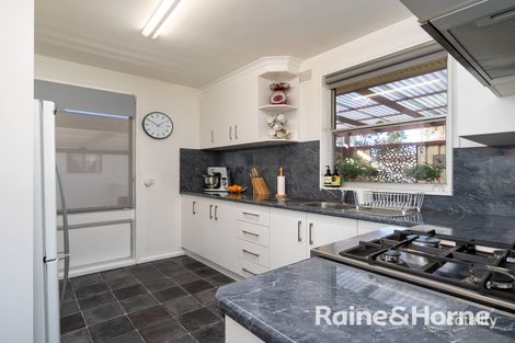 Property photo of 29 Adams Street Ashmont NSW 2650