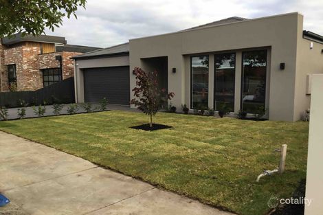 112 Parkmore Rd, Bentleigh East, VIC 3165