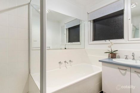 Property photo of 25 Summerhill Crescent Mount Eliza VIC 3930