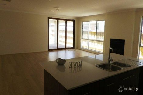 Property photo of 40 Beddington Street Keysborough VIC 3173