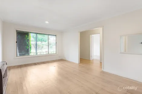 Property photo of 27 Park Boulevard Ferntree Gully VIC 3156