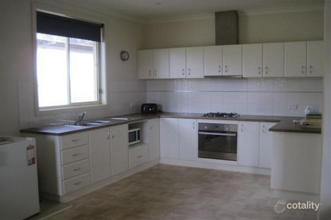 Property photo of 24 Ewing Avenue Flora Hill VIC 3550