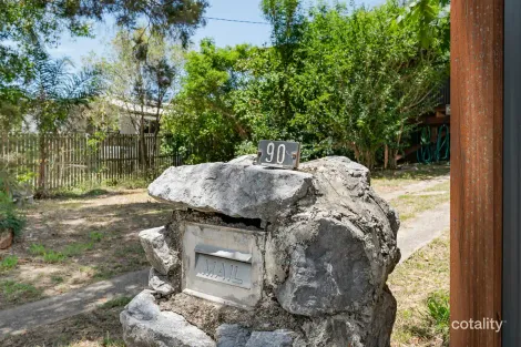 Property photo of 90 Dalrymple Drive Toolooa QLD 4680