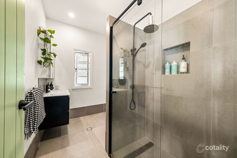 Property photo of 2 Hoben Street Mitchelton QLD 4053
