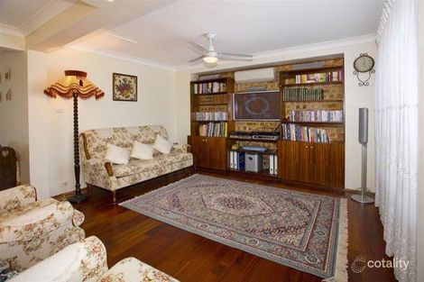 Property photo of 3 Lakkari Grove Cordeaux Heights NSW 2526