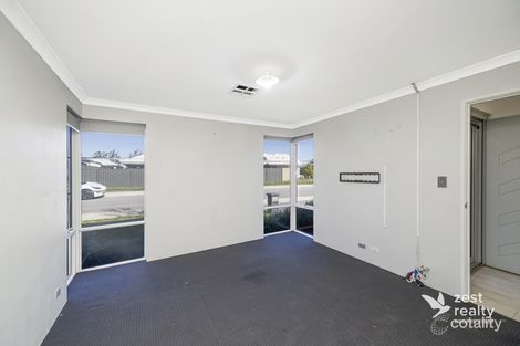 Property photo of 3 Buttermere Grange Aveley WA 6069