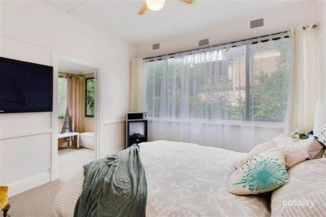 Property photo of 4 Cherington Street Mount Barker SA 5251
