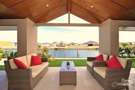 Property photo of 10 Gael Place Dudley Park WA 6210