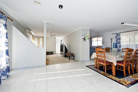 Property photo of 14 Creswick Court Roxburgh Park VIC 3064