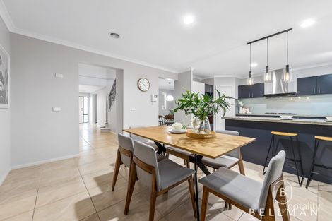 Property photo of 12 Keylana Boulevard Mount Waverley VIC 3149
