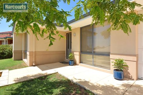 Property photo of 6 Macalpine Retreat Kinross WA 6028