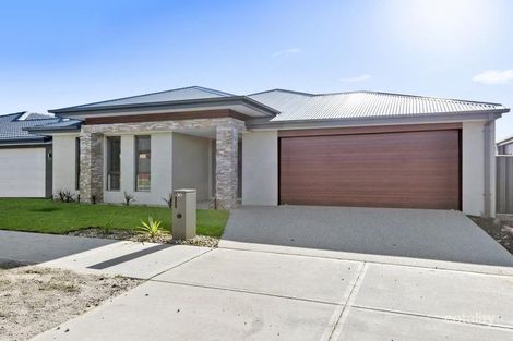 Property photo of 30 Bindarri Grove Botanic Ridge VIC 3977