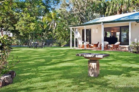 Property photo of 38 Paradise Drive Weyba Downs QLD 4562