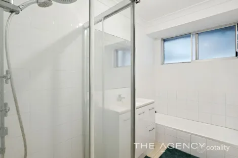 Property photo of 18 Mario Way Craigie WA 6025