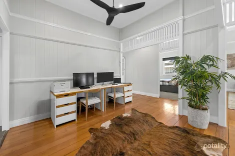 Property photo of 20 Cottell Street Norman Park QLD 4170