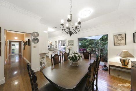 Property photo of 181 Indooroopilly Road Taringa QLD 4068