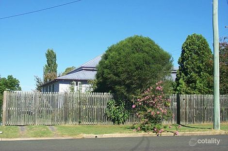 98 Albion St, Warwick, QLD 4370