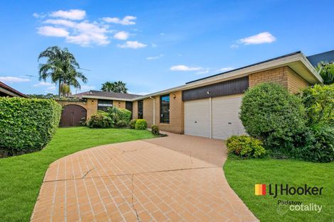 29 Jacaranda Dr, Georges Hall, NSW 2198