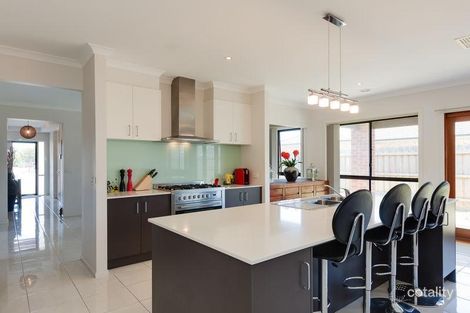 Property photo of 10 Taponga Way Whittlesea VIC 3757
