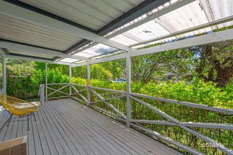 Property photo of 4 Bundilla Parade Berkeley Vale NSW 2261