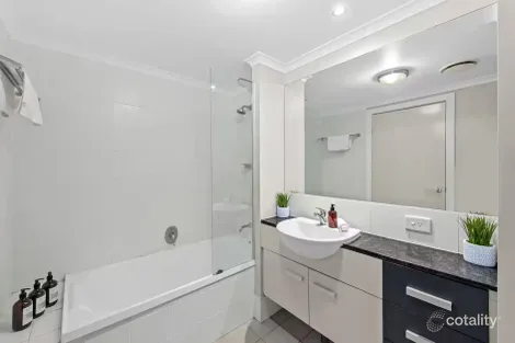 Property photo of 12/12 Belgrave Road Indooroopilly QLD 4068