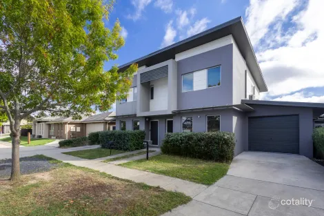Property photo of 5 Mondalmi Place Bonner ACT 2914