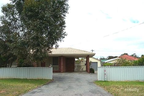 Property photo of 5 Katoomba Street Orana WA 6330
