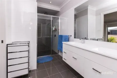 Property photo of 119 Strickland Drive Boorooma NSW 2650