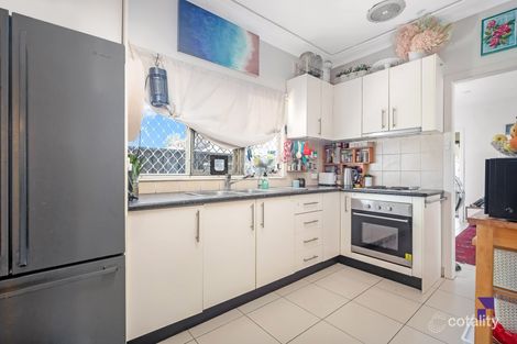 Property photo of 5 Illawong Crescent Greenacre NSW 2190