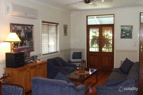Property photo of 10 Thynne Avenue Norman Park QLD 4170