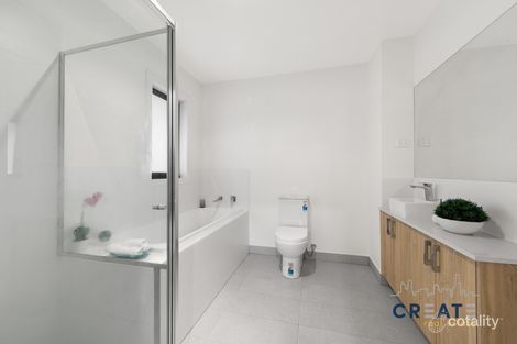 Property photo of 2/41 Pennell Avenue St Albans VIC 3021