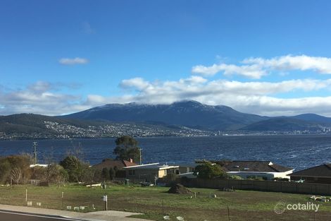 374 Carella St, Tranmere, TAS 7018