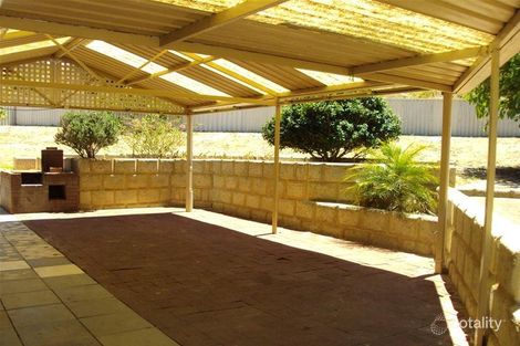 Property photo of 28 Madana Place Craigie WA 6025