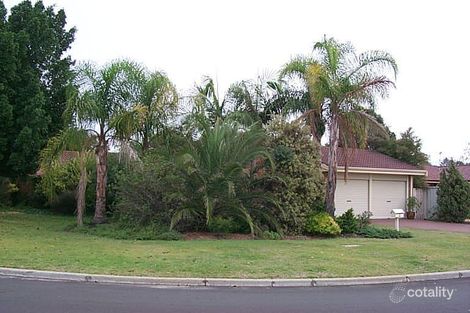 10 Coachwood Gdns, Ballajura, WA 6066