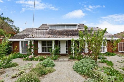 Property photo of 9 Thornhill Road Highton VIC 3216
